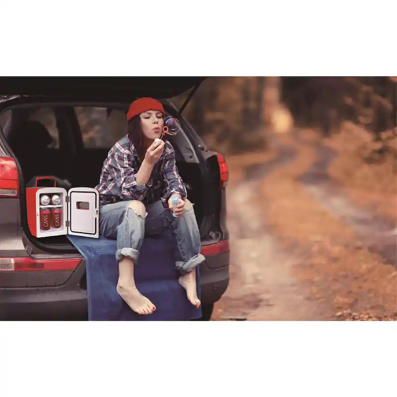 6-Can Retro Mini Fridge in Red I601319